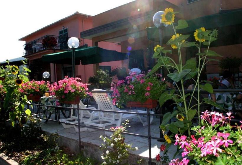 مبيت وإفطار Green Quiet Affittacamere