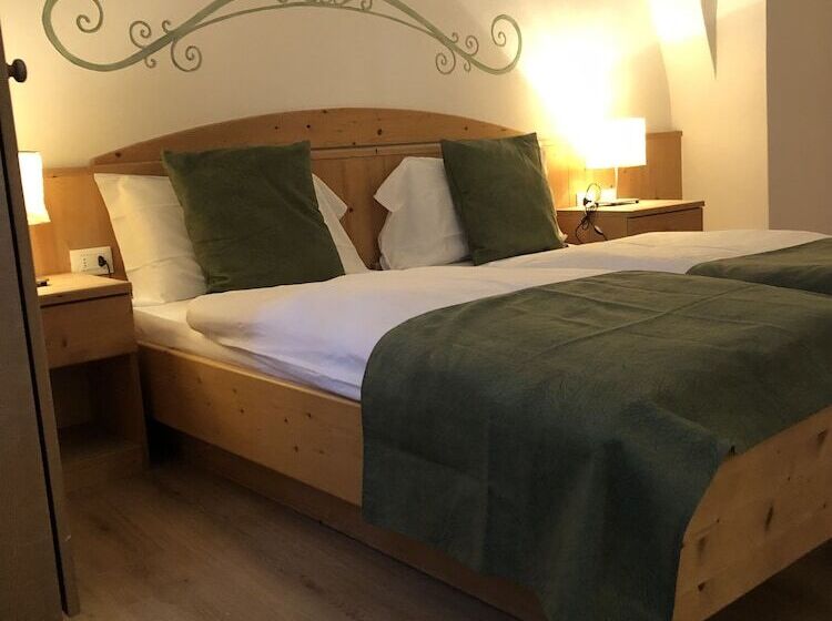 فندق Albergo Alla Costa