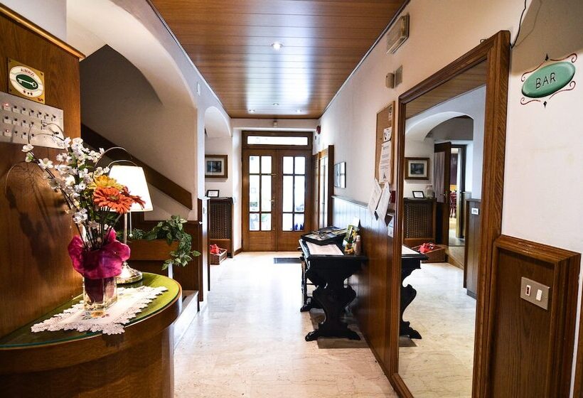 فندق Albergo Alla Costa