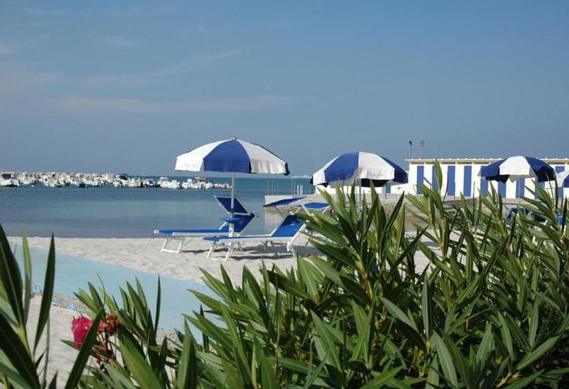 Отель Bagni Lido