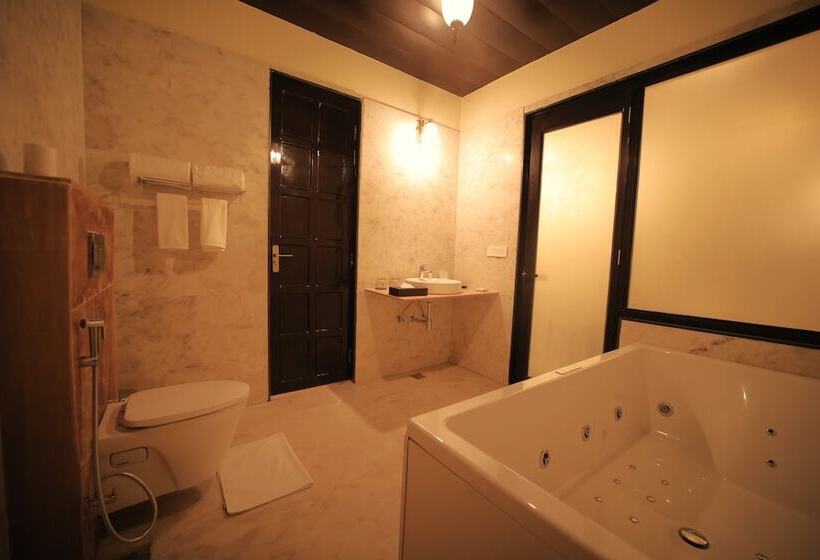 فندق Kesarbagh Palace