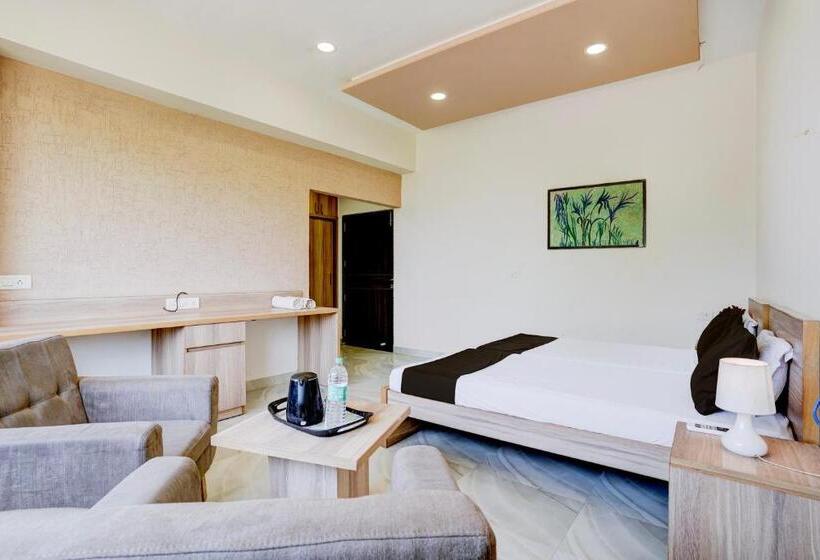 酒店 Ramdevgarh Resort Ghuma