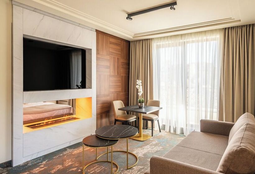 هتل Kocka Vrnjačka Banja