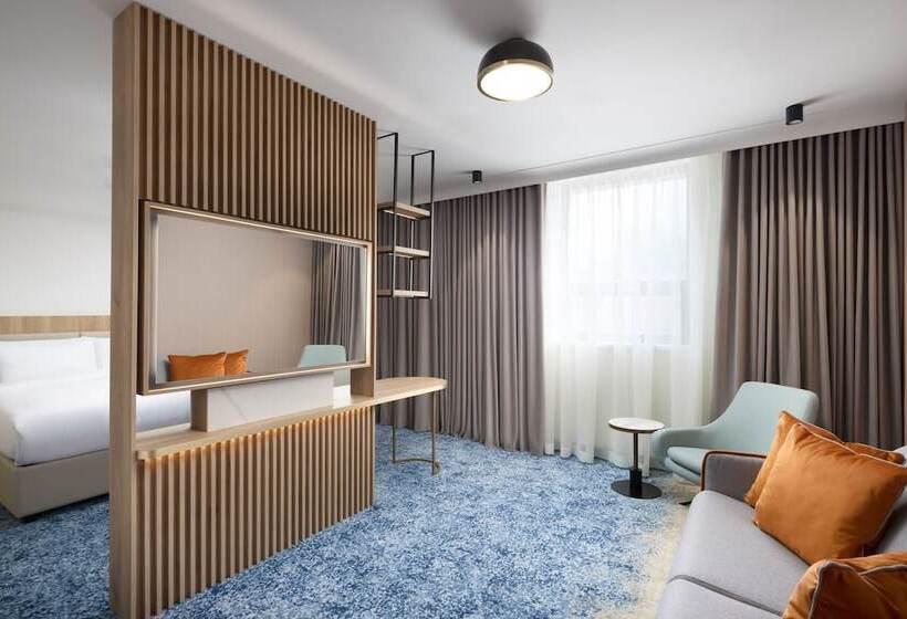 هتل Courtyard By Marriott Cluj   Napoca Downtown