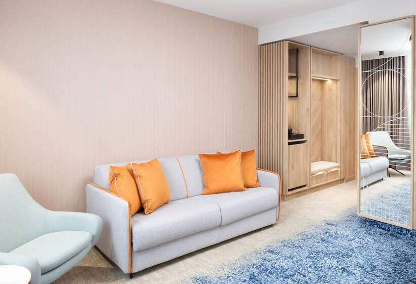 هتل Courtyard By Marriott Cluj   Napoca Downtown