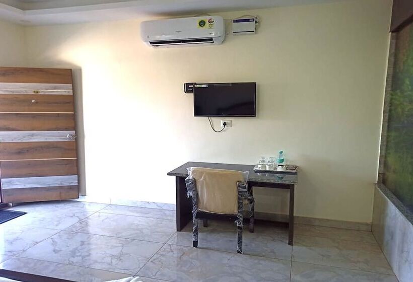 酒店 Dundi Mango Mist Resort