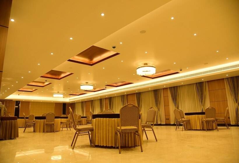 فندق Grand Serene, Mysore