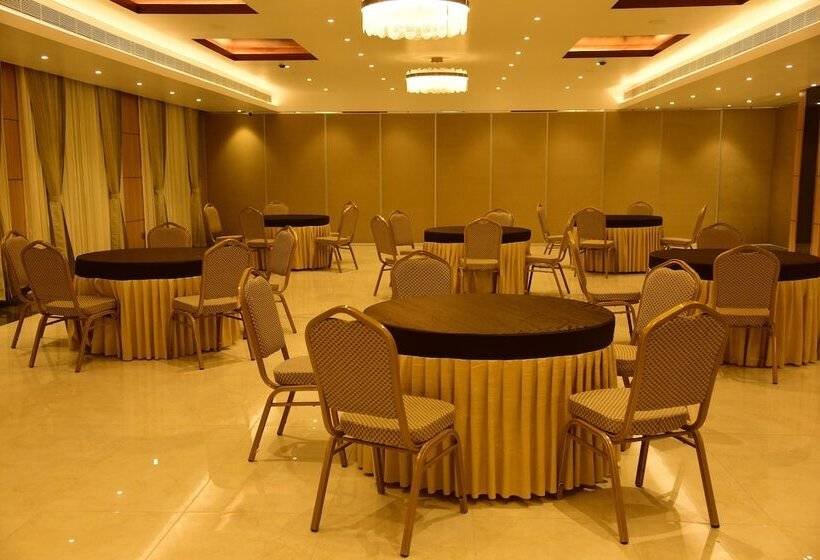 فندق Grand Serene, Mysore