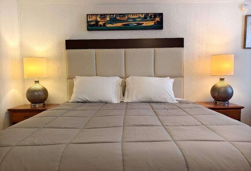 ホテル Lake Hudson Inn