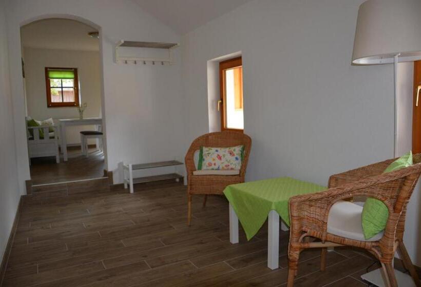 Отель Bauernhof Unteres Feld