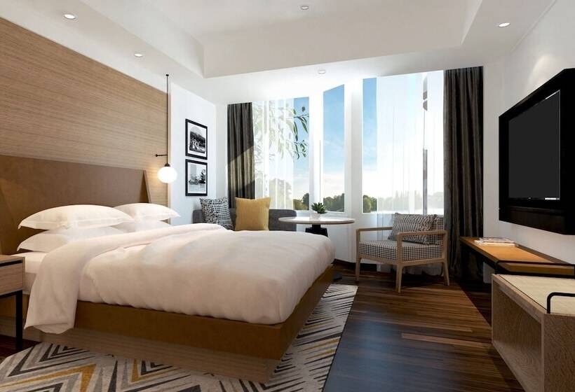 هتل Sheraton Jakarta Soekarno Hatta Airport