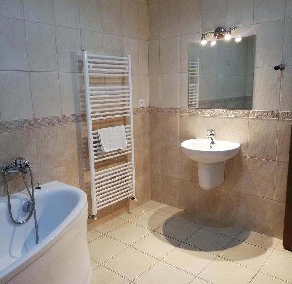 Motel Senec
