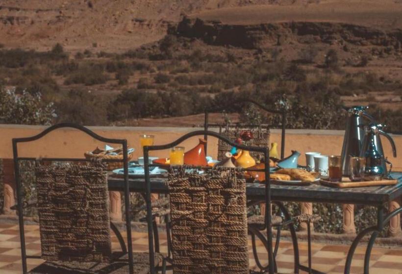 تختخواب و صبحانه L Oasis Du Bonheur