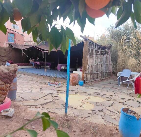 تختخواب و صبحانه Le Retour Au Calme Maison D Hôtes