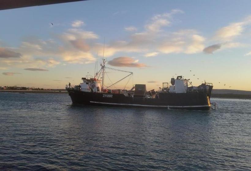 בית מלון כפרי Laaiplek