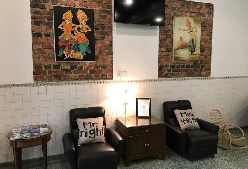 בית מלון כפרי Rangoon Residence