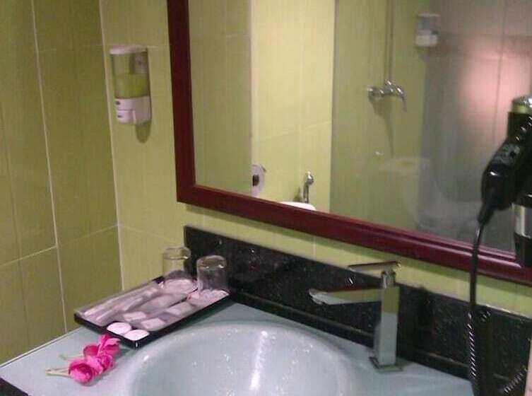 Nouvelle Hotel Johor