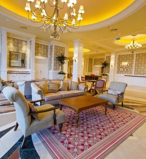 استراحتگاه The Boardwalk Hotel, Convention Centre & Spa