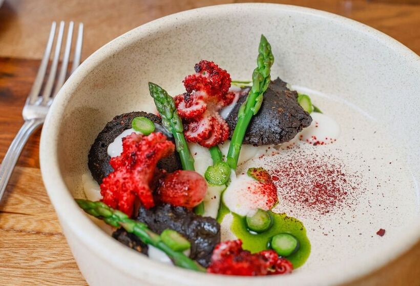 هتل Huinid Bustillo Cabañas