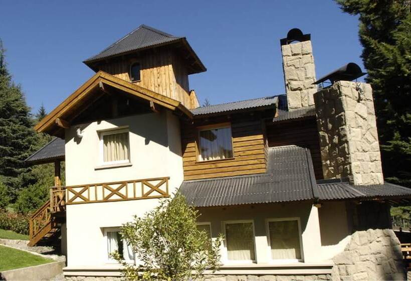 هتل Huinid Bustillo Cabañas