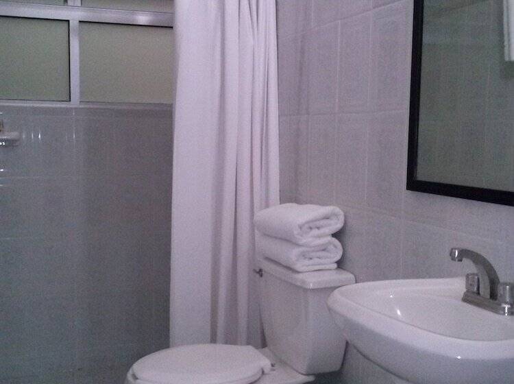 فندق Florida De Tuxpan