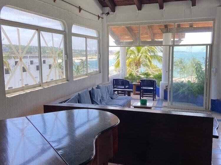 هتل & Hostal Mayflower