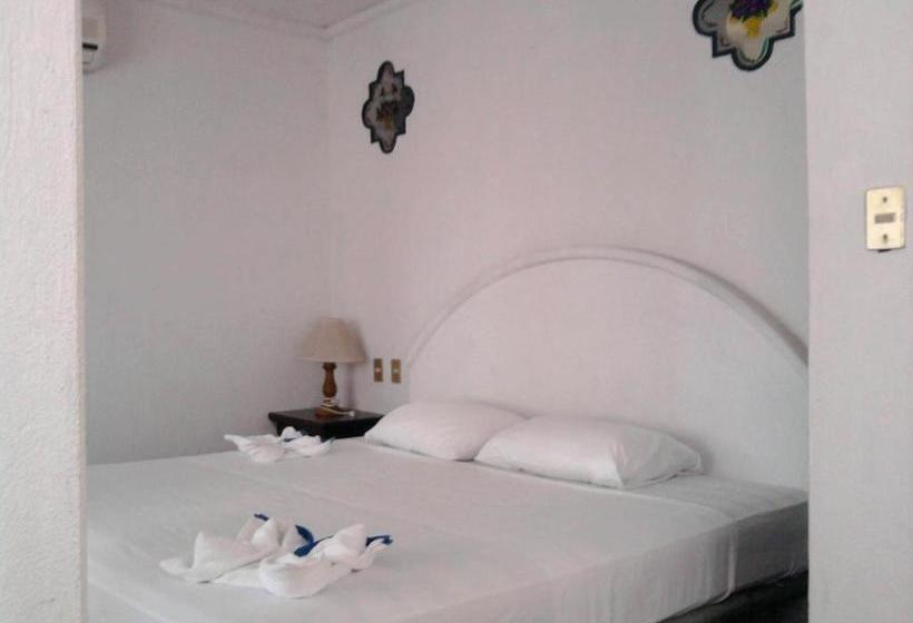 هتل Paraiso Escondido