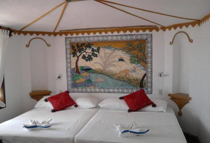 هتل Paraiso Escondido