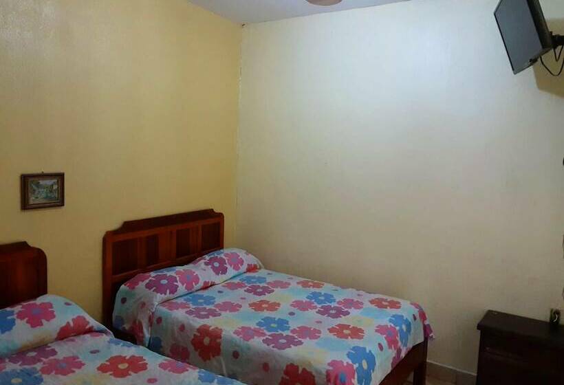 هتل Quinta San Juan
