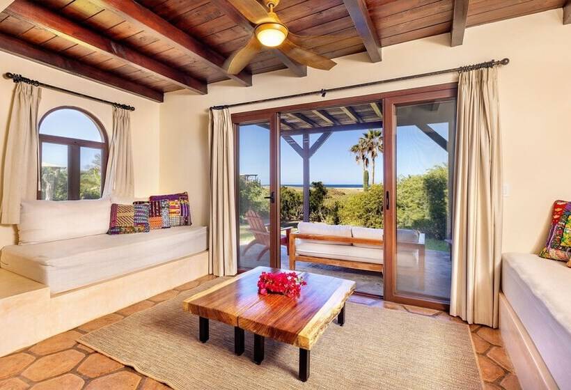 هتل Villa Santa Cruz