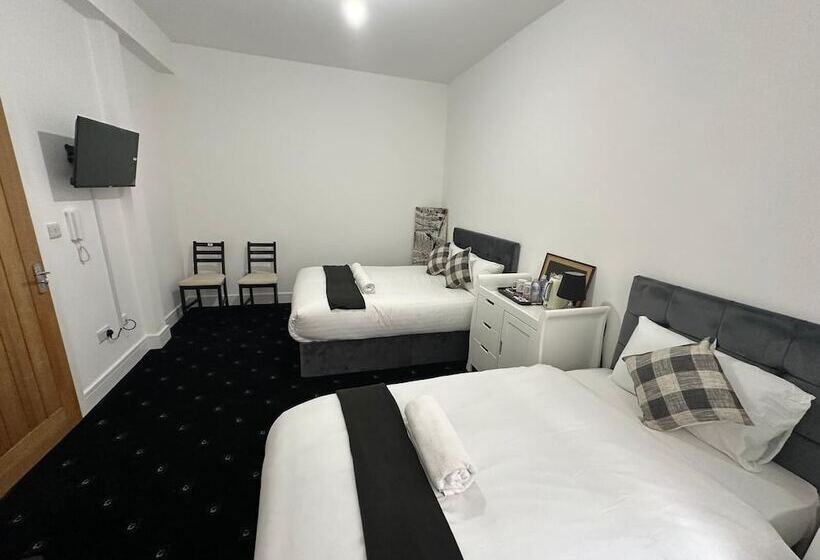 호텔 Black Horse Inn