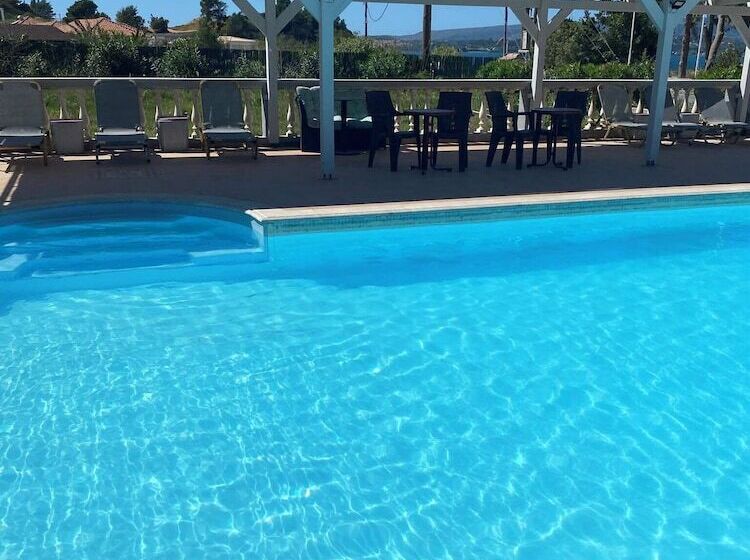 پانسیون Ionian Residence Houses