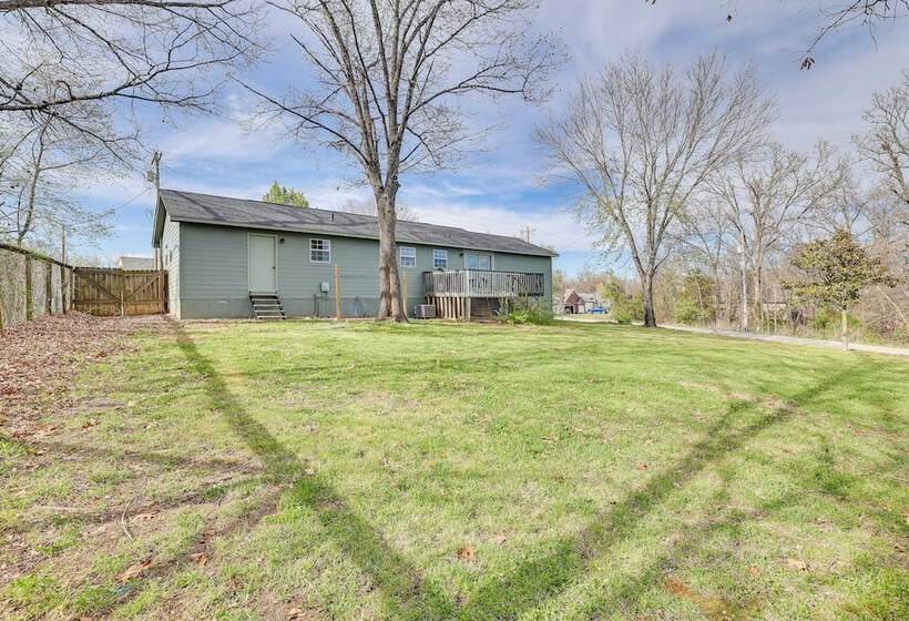 Bella Vista Home W/ On Site Back 40 Trail Access!