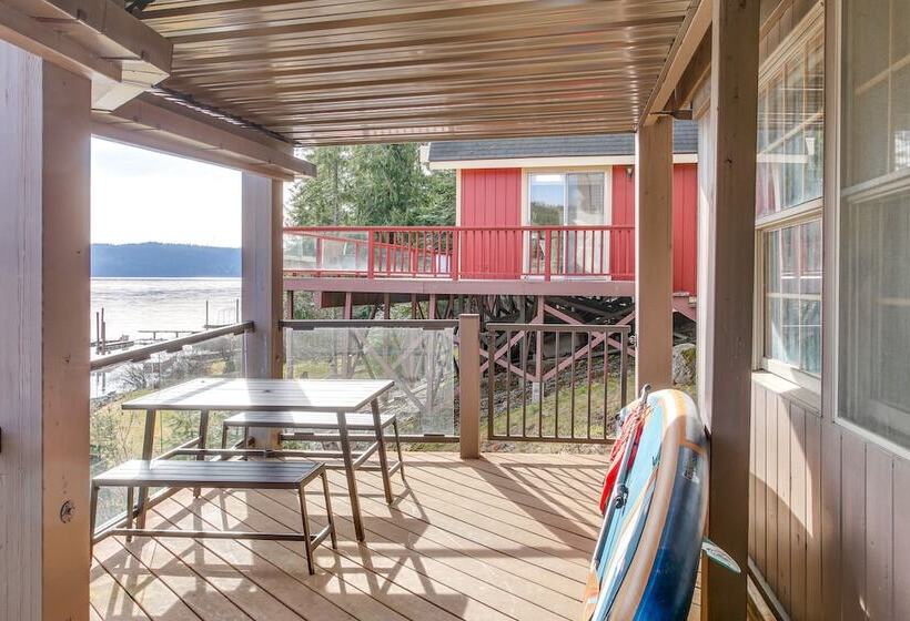 Coeur D Alene Lakefront Home: Private Dock & Beach