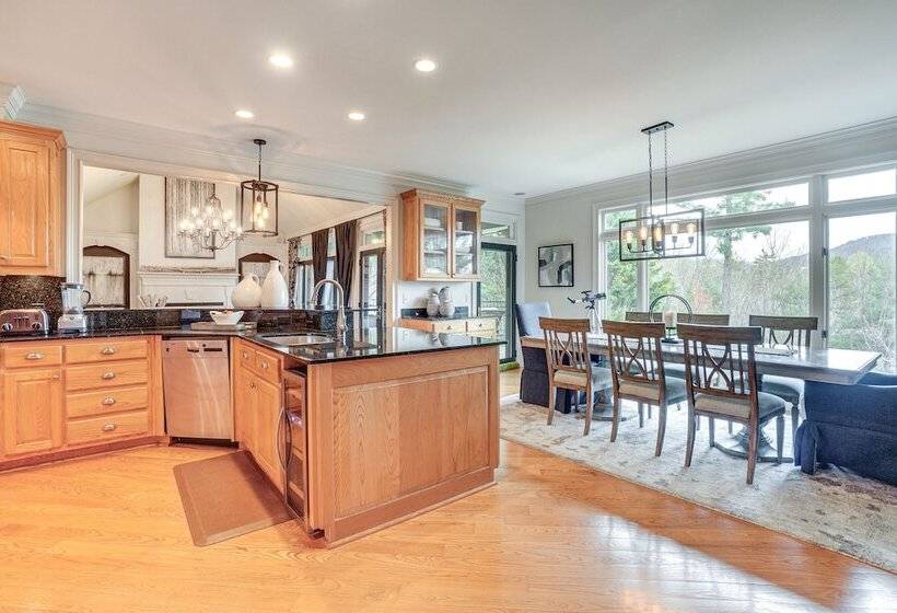High End Helen Home: Heated Pool, Fire Pit + Views