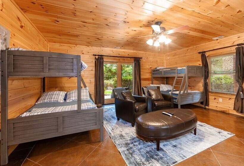 Legend Crest Lodge