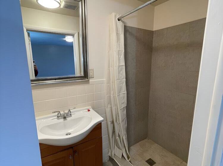 مُتل Scottish Inns   Middletown