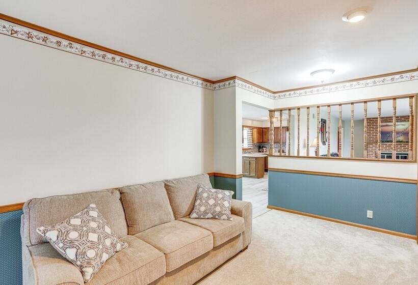 Quiet Greenwich Home W/ Pool + Screened Porch!