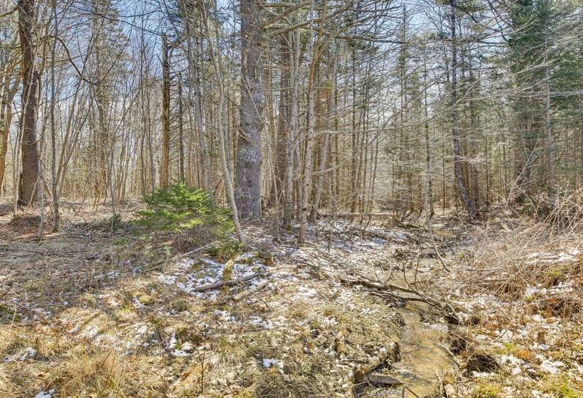 Spacious Round Pond House W/ On Site Trail Access!