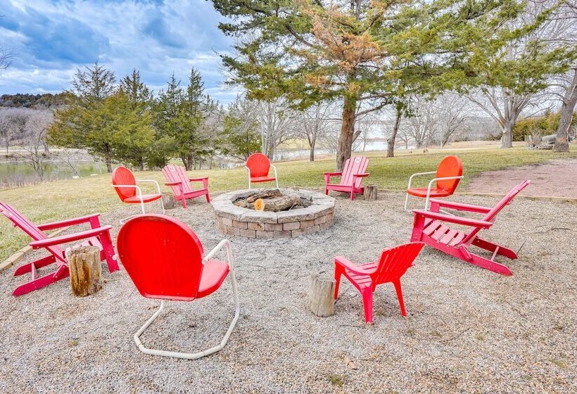 Waterfront Crofton Cabin   Boat Dock & Fire Pit!