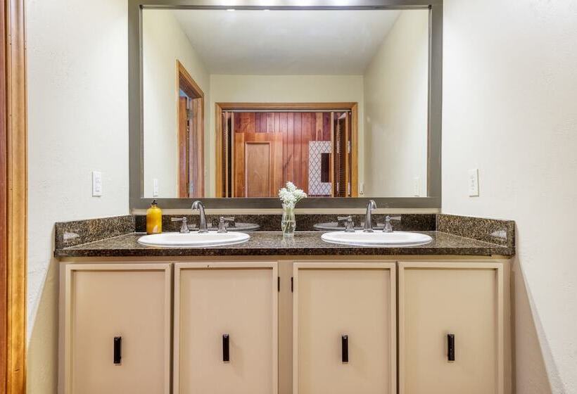 Asher By Avantstay Mountain Escape + Pool/spa