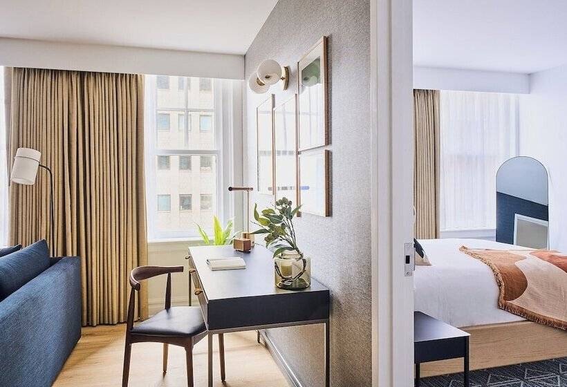 هتل Rusk House Serviced Apartments