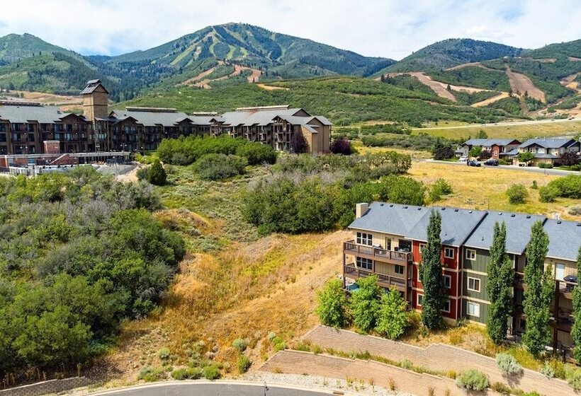 Lucky Bill By Avantstay Lake Views, 15mins To Park City Mtn