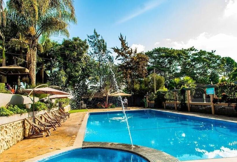 استراحتگاه Nejobugg Palace