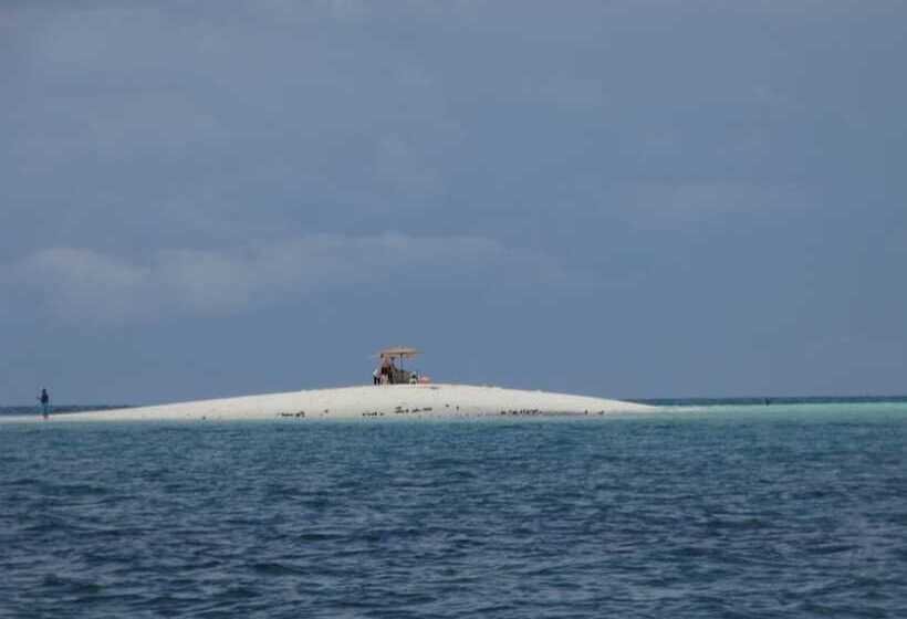 צימר Bahari Beach Bungalows