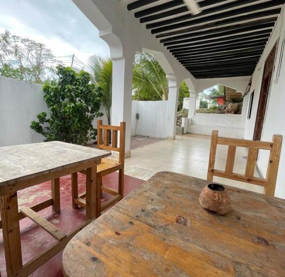 צימר Natural Kendwa Villa