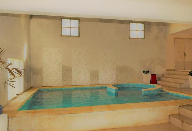 هتل Cabo Santa Maria