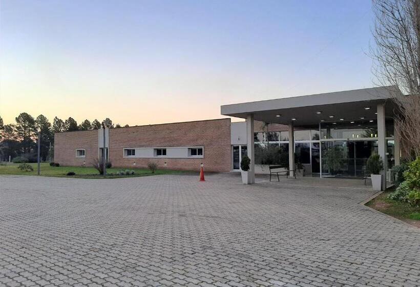 هتل Juana De Ibarbourou