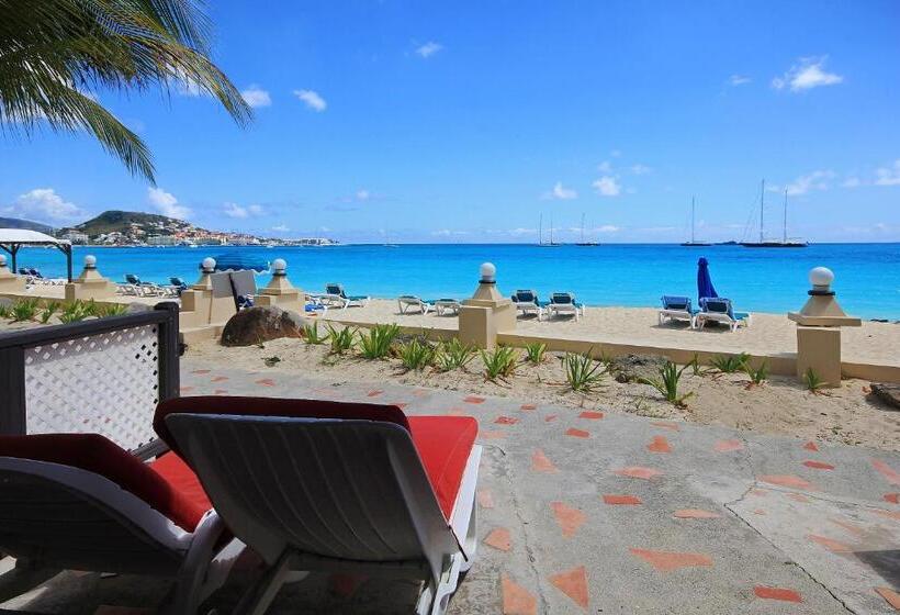 هتل Mary S Boon Beach Resort & Spa