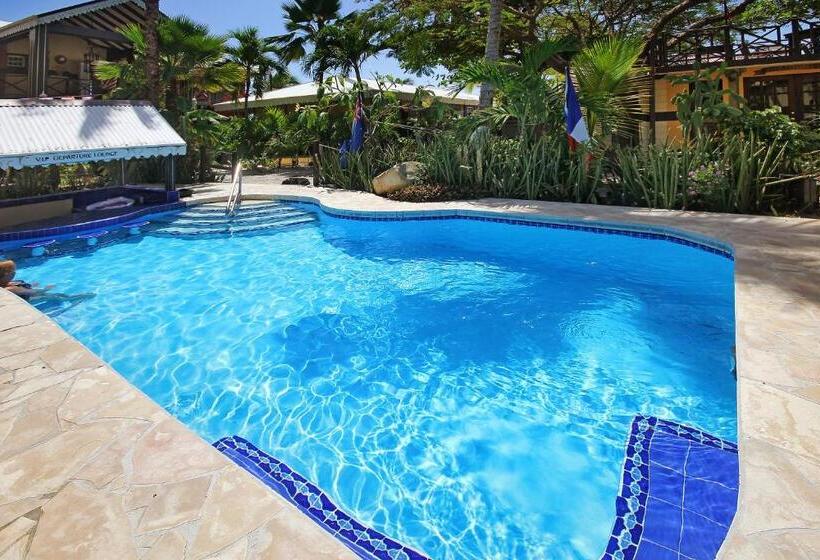 هتل Mary S Boon Beach Resort & Spa
